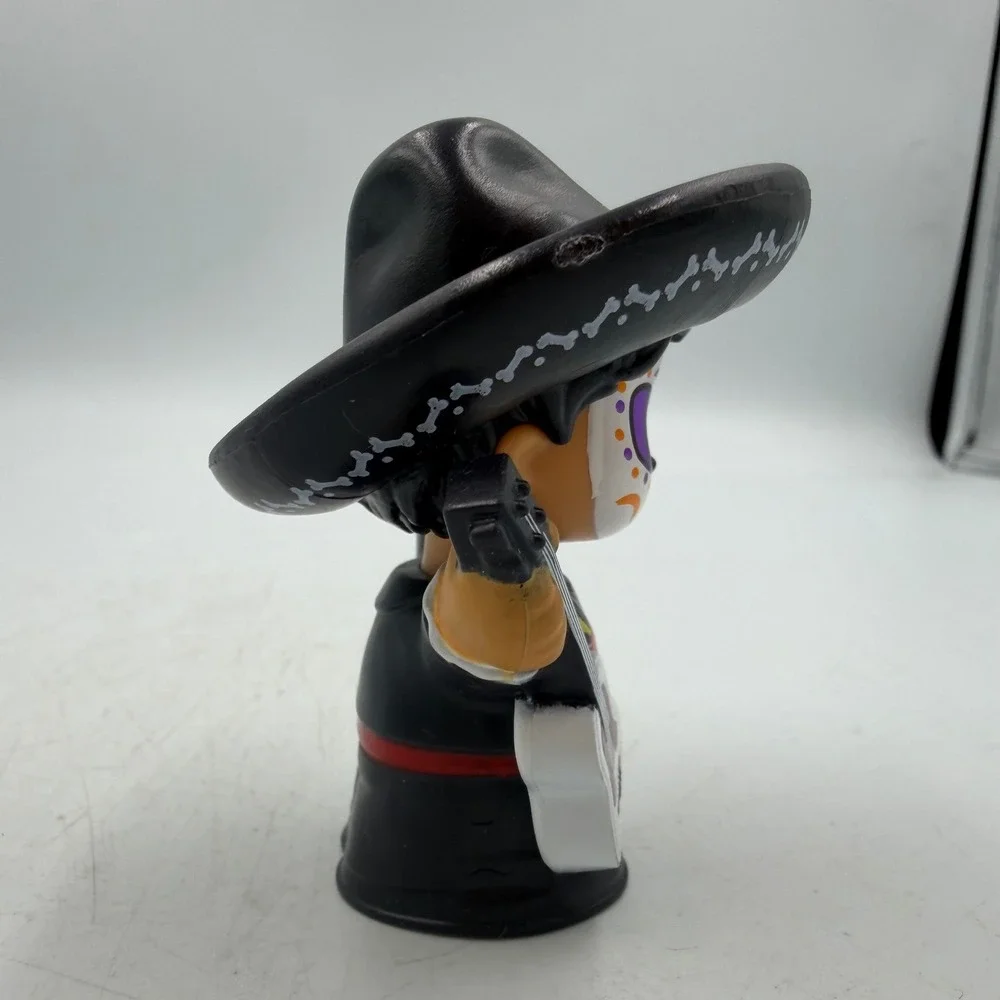 Mattel Disney Pixar Coco Hector Rivera Mariachi Figure 2022 Skeleton Guitar